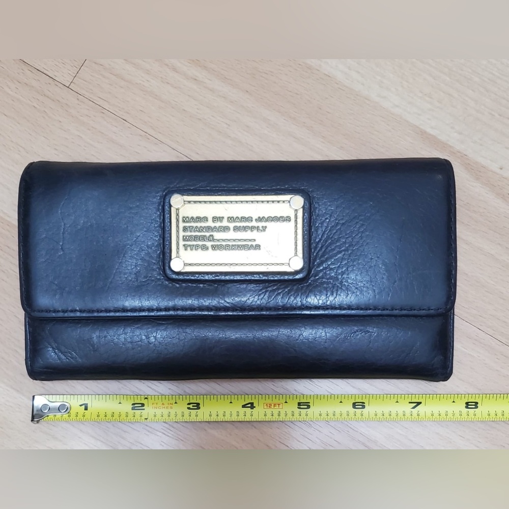 Marc Jacobs Classic Q Long Trifold Black Wallet